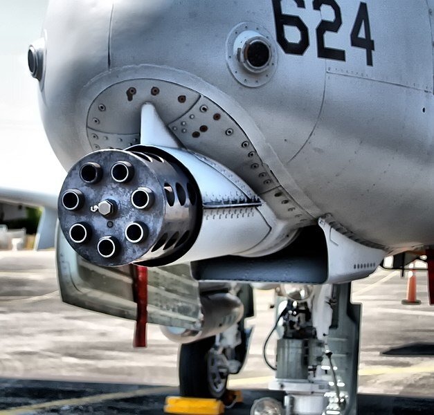 آشنایی با هواپیمای پشتیبانی - تهاجمی ای-۱۰ تاندربولت